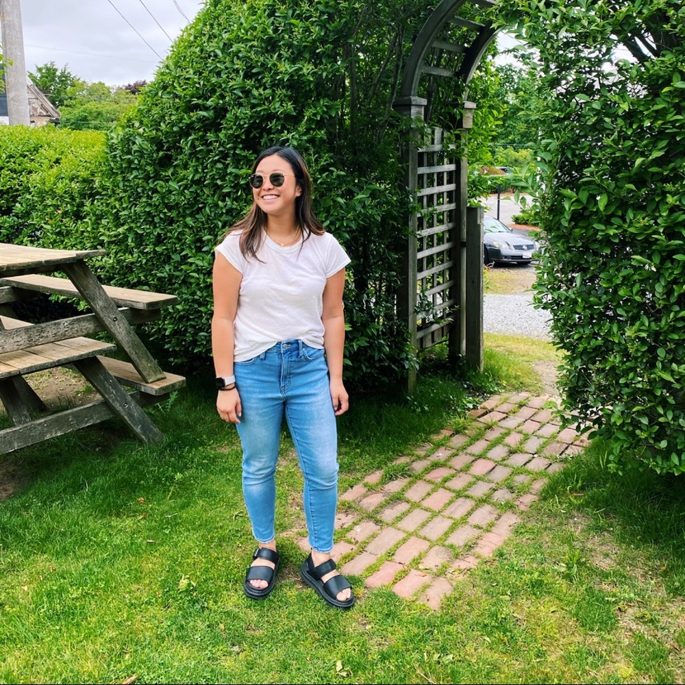 Meet your Posher, Beverly